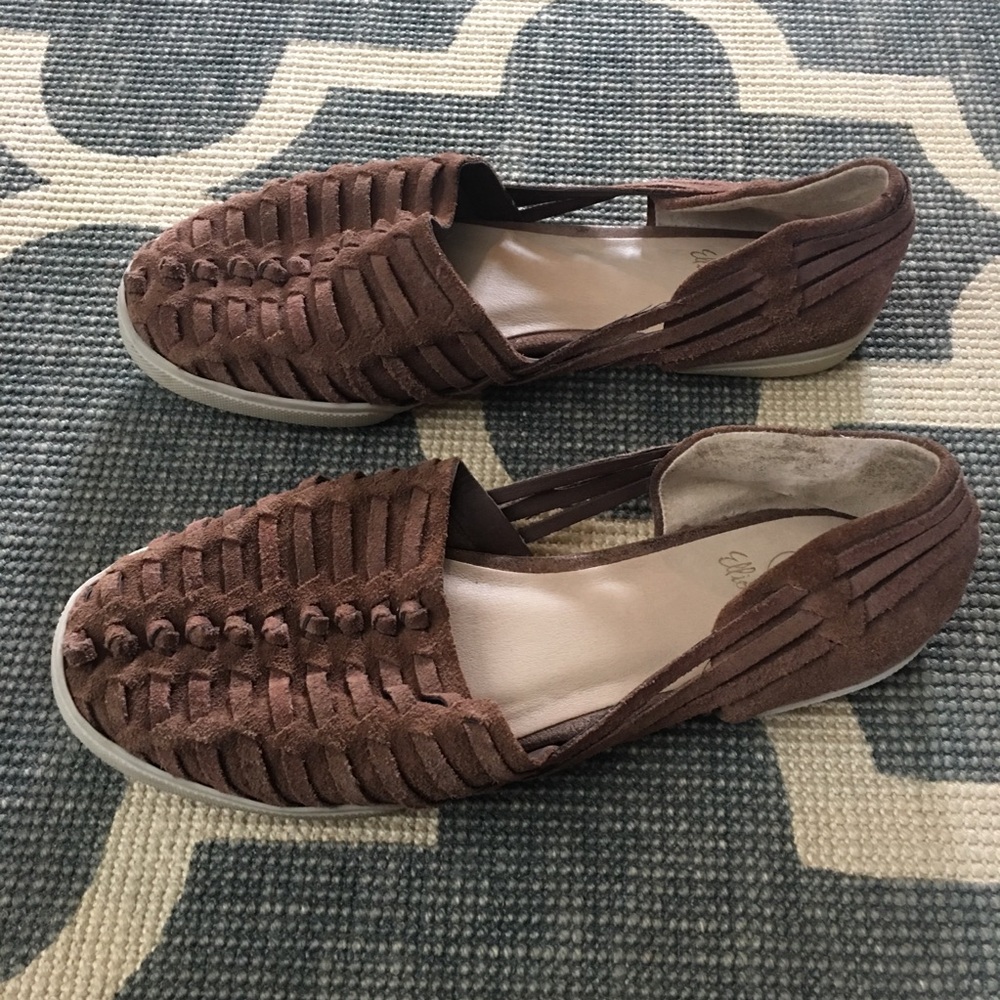 Elliot Lucca Rani Flats - Picture 3 of 8